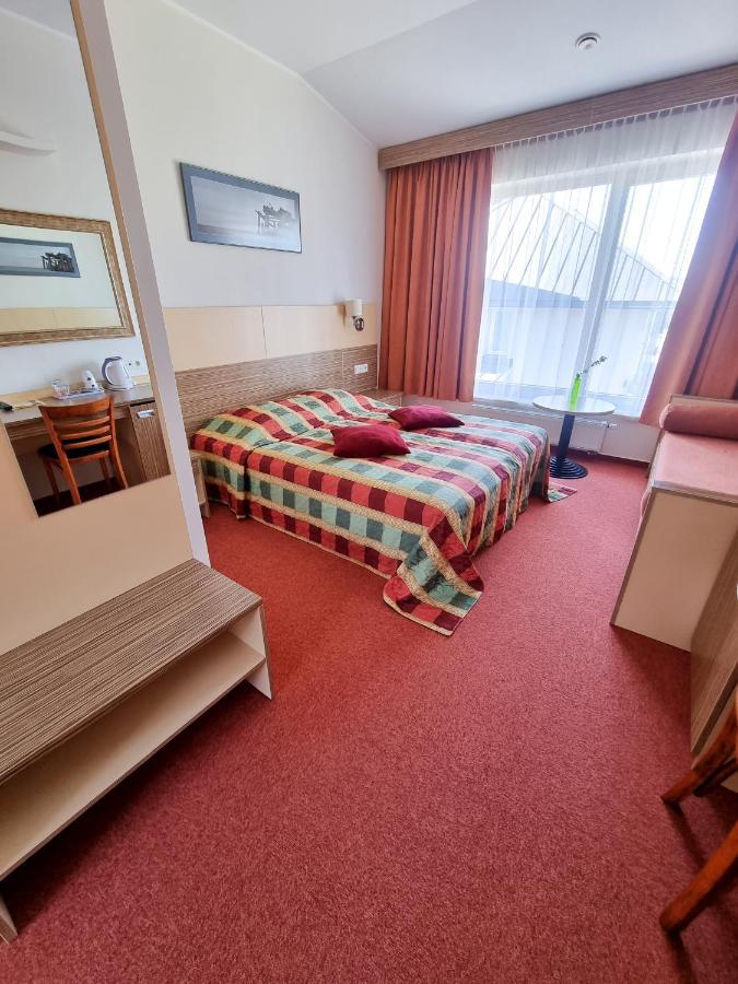 Info Hotel Паланга Екстериор снимка