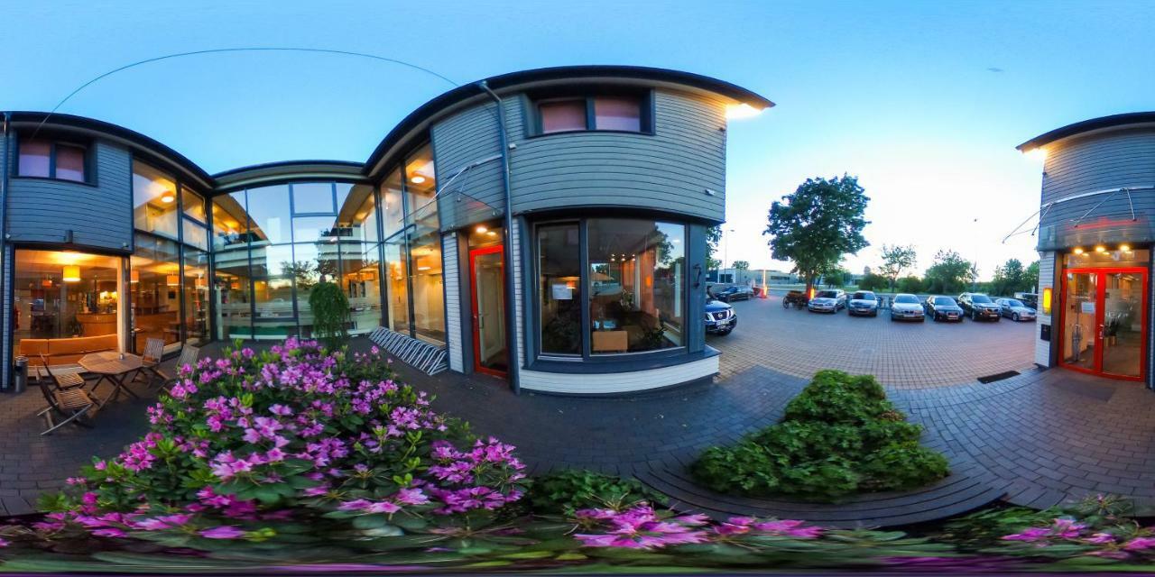 Info Hotel Паланга Екстериор снимка